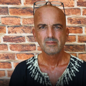 firtinadan mucizeyle kurtuldu 40 saat yuzdu mVlIDSmr