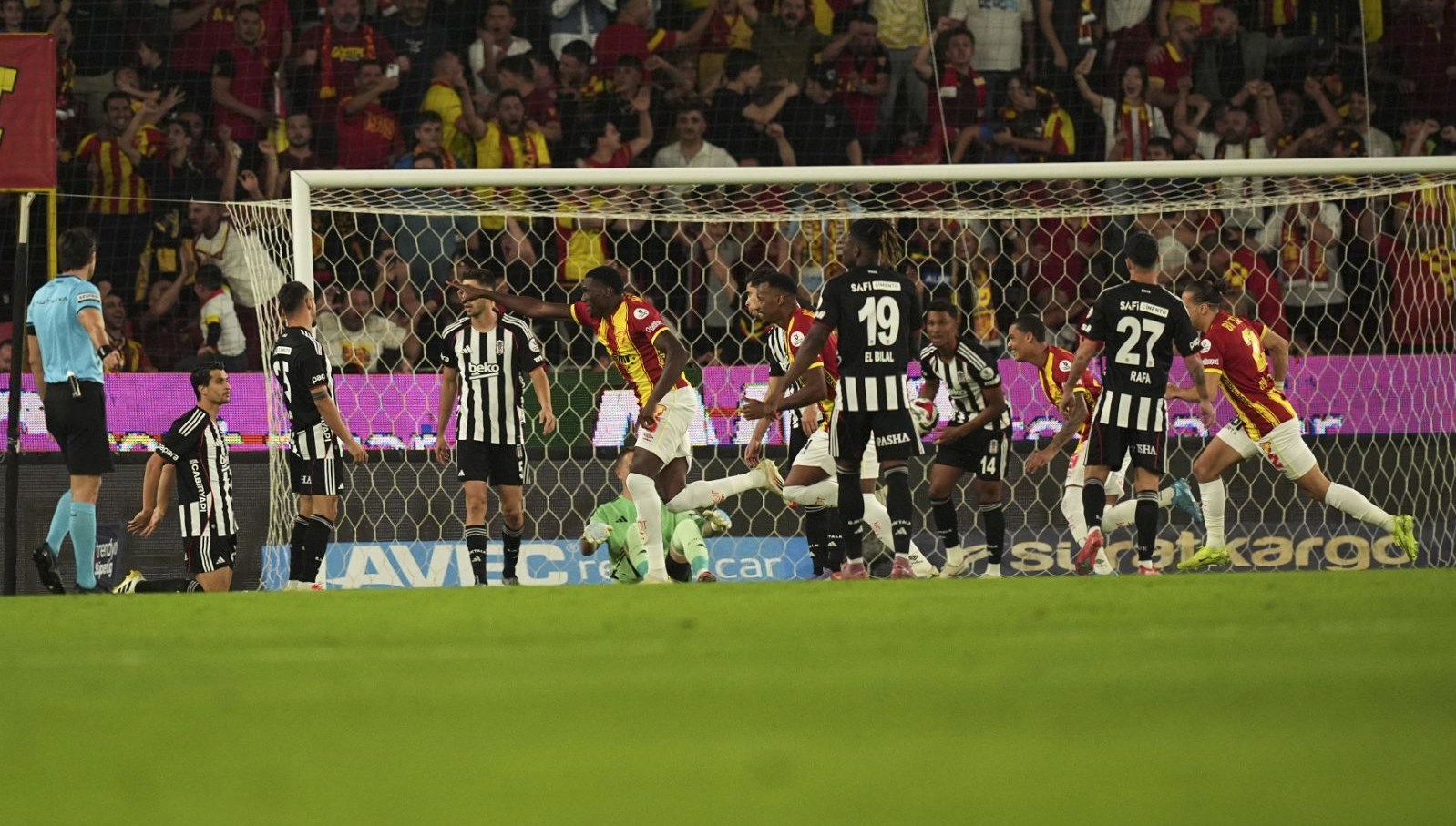 besiktasa izmirde soguk dus goztepeden farkli galibiyet wgKhDHT4