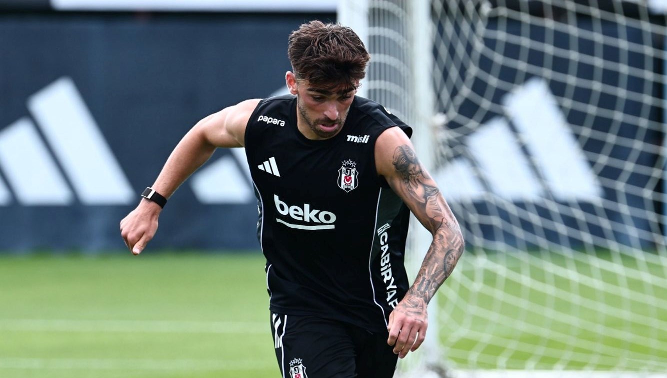 Beşiktaş’ın yeni transferi Jota Silva ilk antrenmanına çıktı
