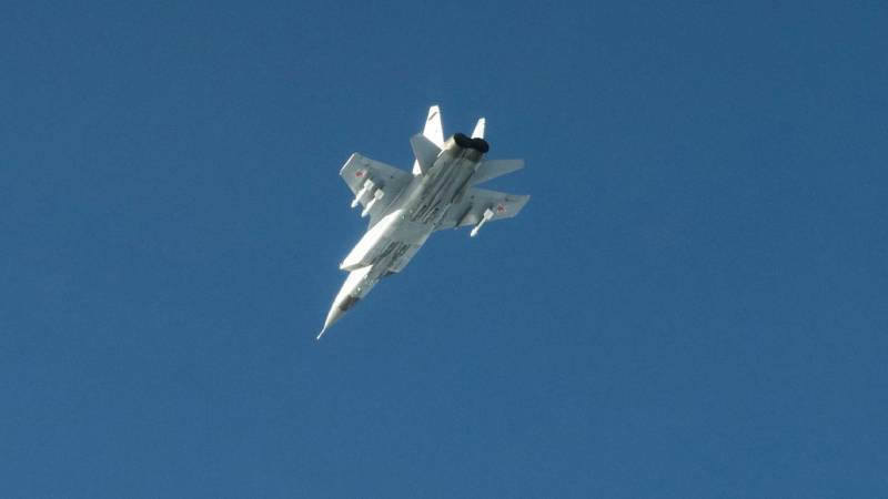 polonya ve romanyadan sonra estonya da rus savas ucaklarinin hava sahasini ihlal ettigini acikladi nato mudahale etti xQyIaFAX