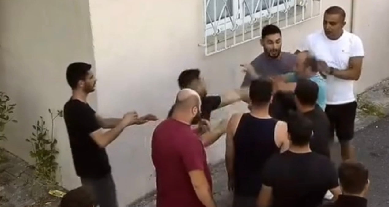 tartistiklari kisiyi dovmek icin gelip annesini darbettiler van97Pxb