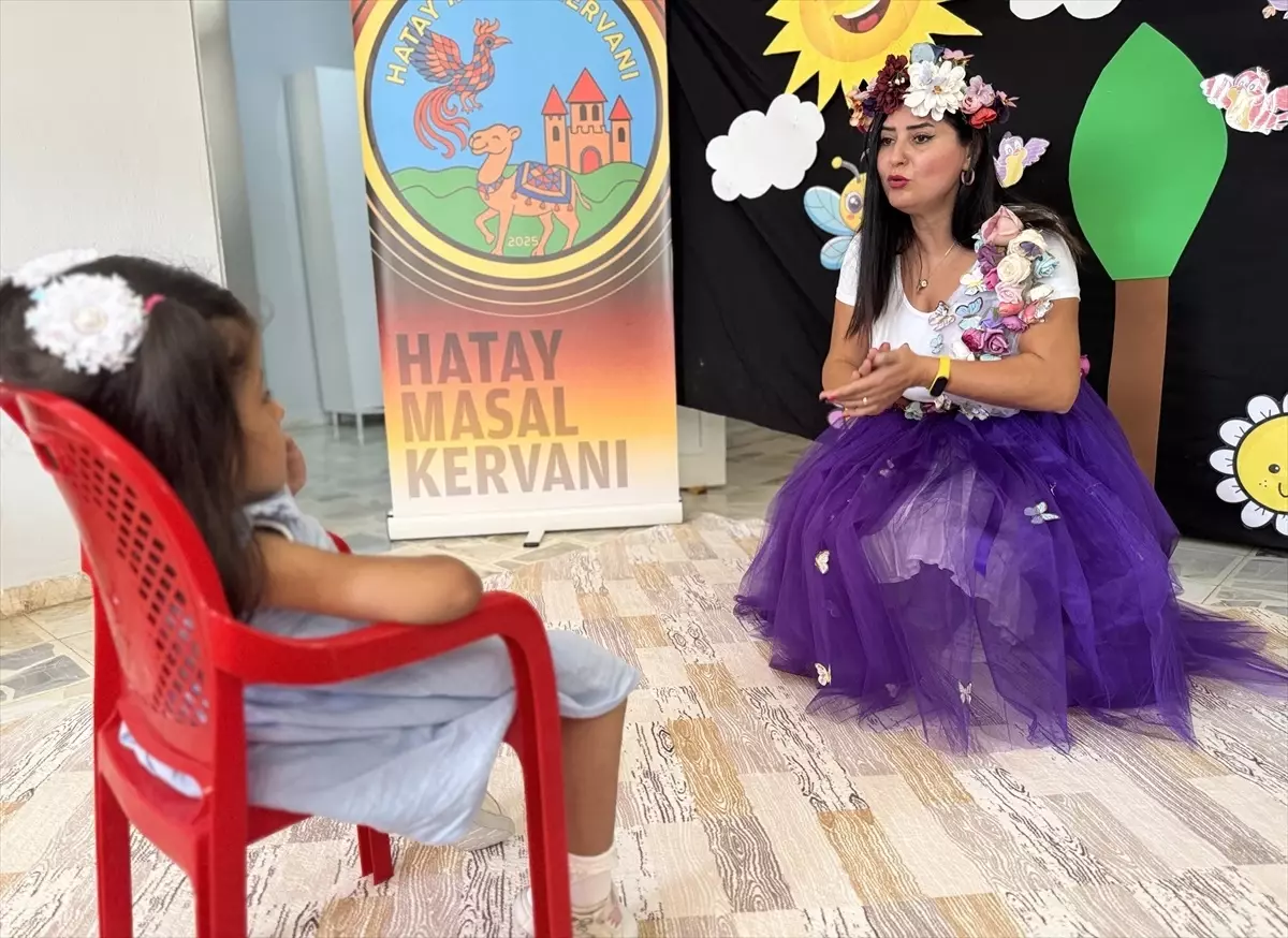 depremzede cocuklara tiyatro ile nese asiliyor 5479qJRg.jpg