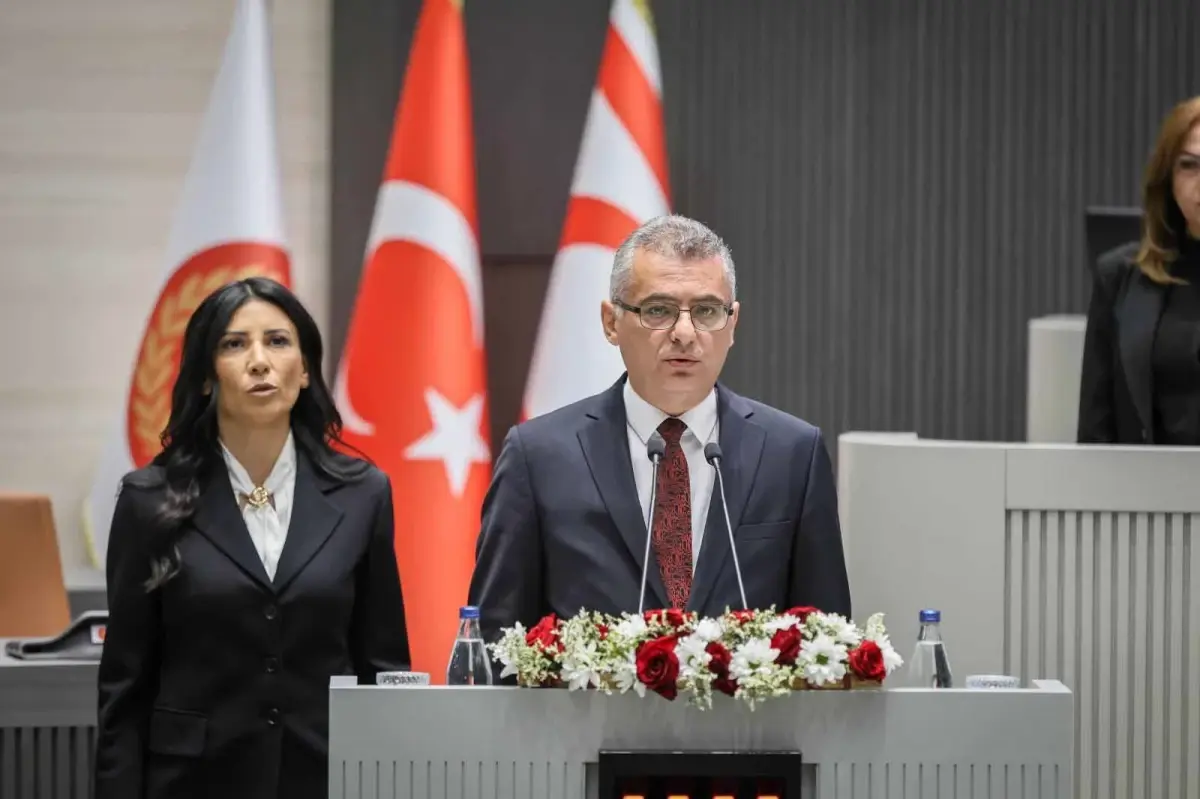 tufan erhurman kktcnin yeni cumhurbaskani olarak ant icti Y6Aw3eXL.jpg