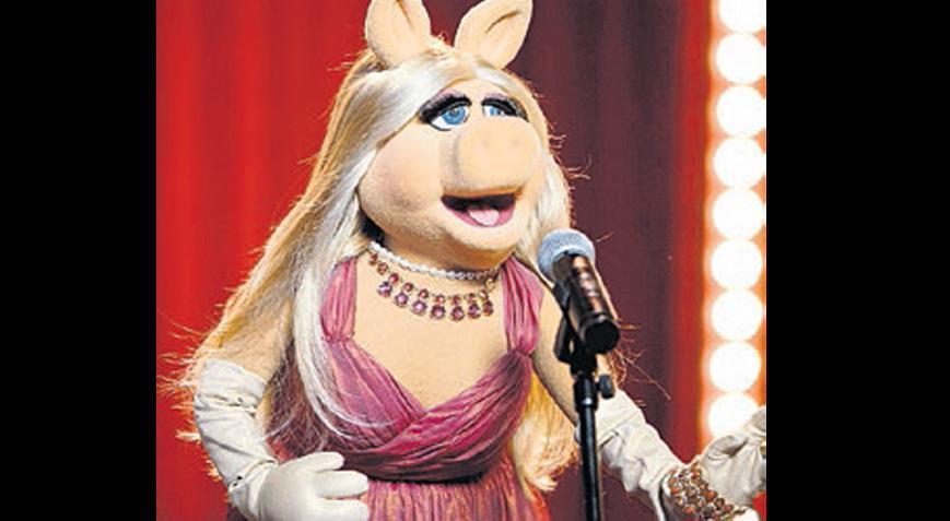 Miss Piggy iki yıldızı birleştirdi