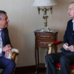 ozgur-ozelden-mehmet-cevdet-selviye-gecmis-olsun-ziyareti-aPWlg8BA